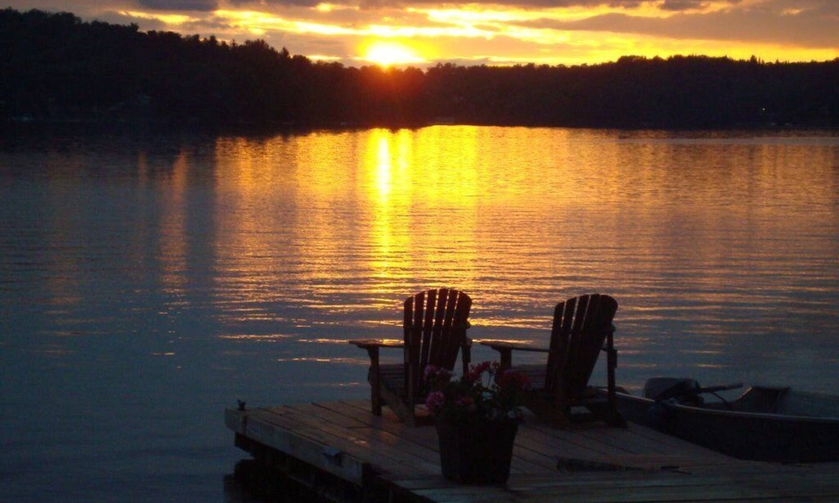 Cranberry Lake Cabin | Rustic, Romantic, Cozy, Comfy, Adirondack Cabin! BEST Sunsets!