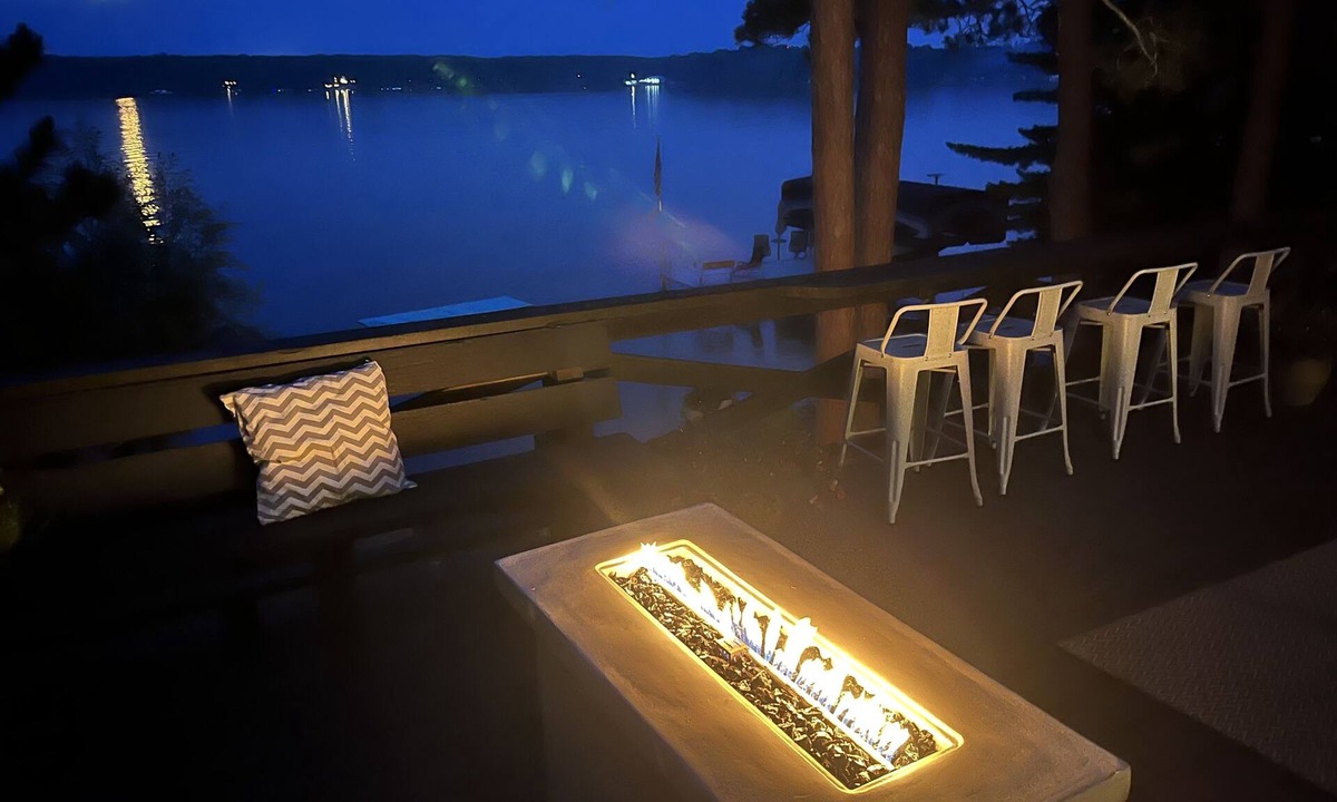 Pequot Lakes Cabin | Rustic Up North on Big Water