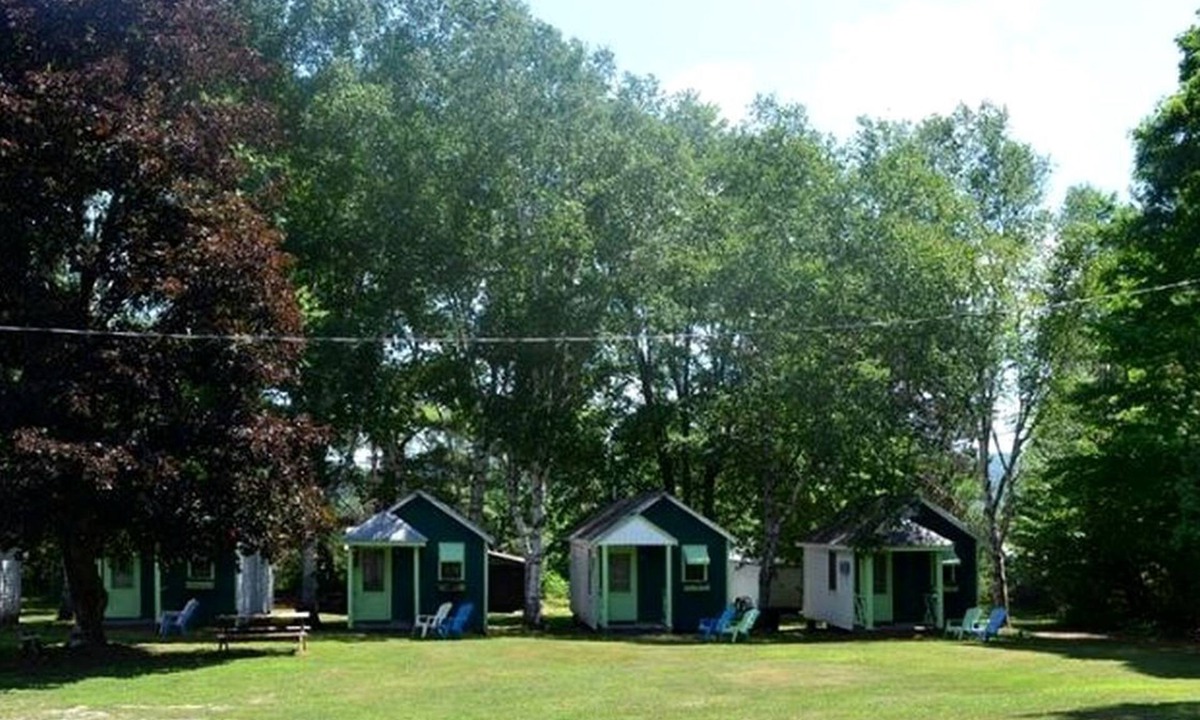 Schroon Lake Cabin | Rustic Vacation Rental for Couples near Hoffman Notch, New York