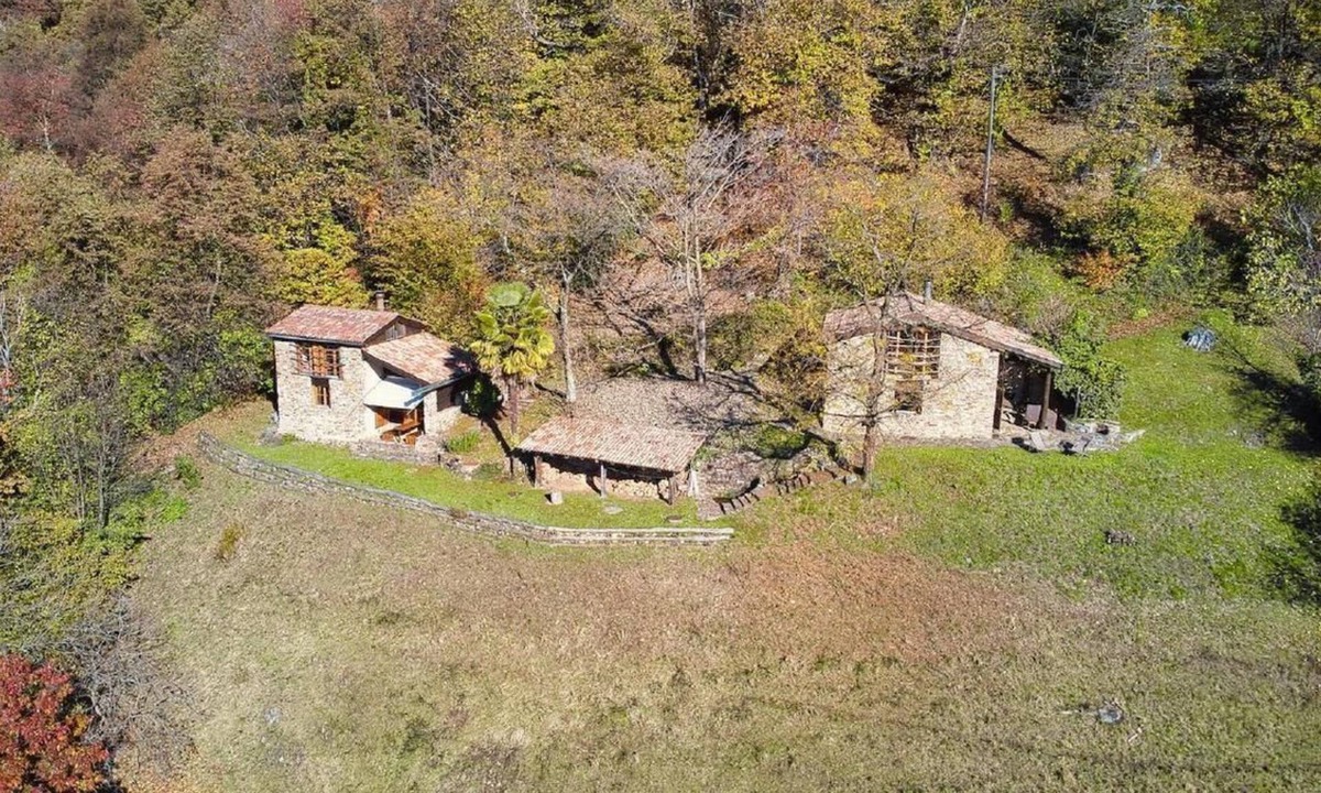 Aranno Ski Chalet | Rustico "Casa Chris" with endless mountain views