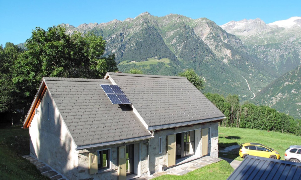 Malvaglia-dagro House | Rustico De Leoni by Interhome