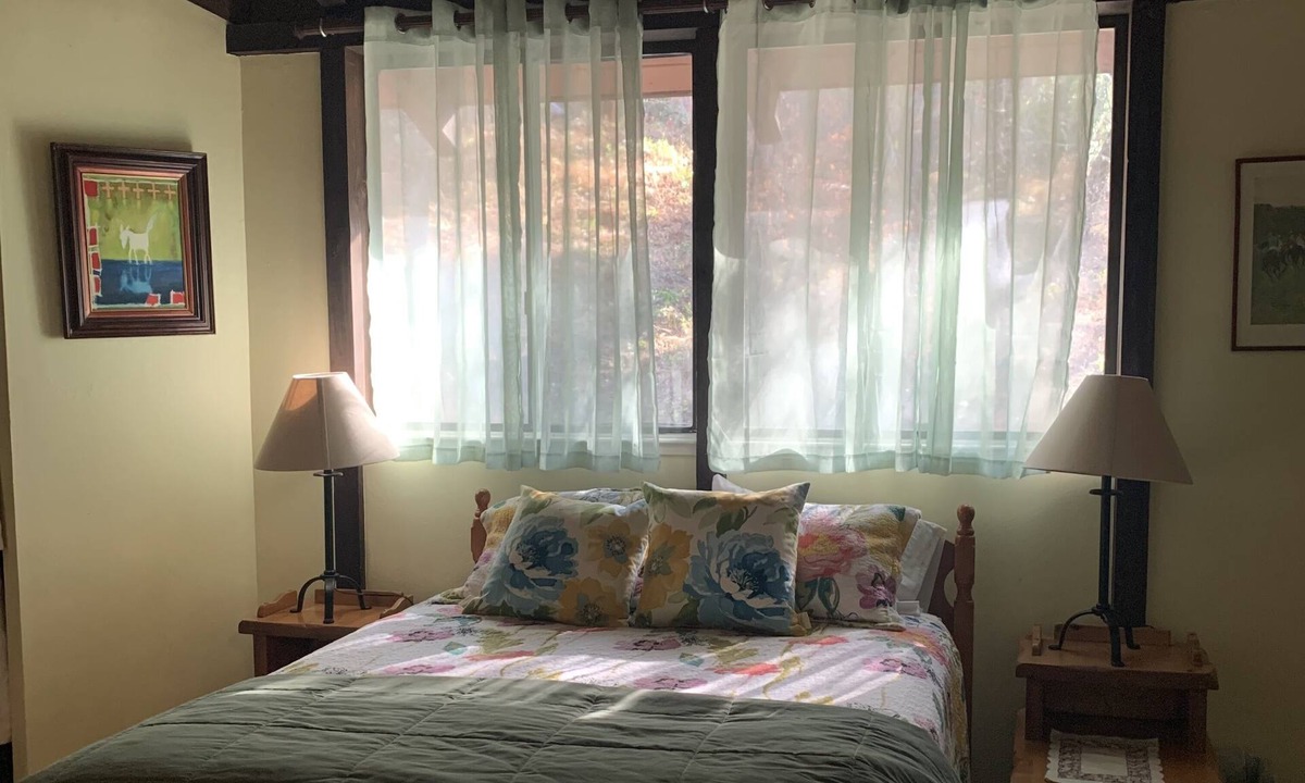 St. Helena Cottage | RustRidge Bed and Breakfast - Rustridge Cottage