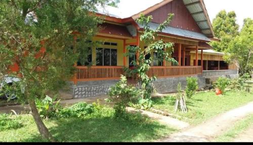 Ruteng House | Ruteng YosPrima Garden