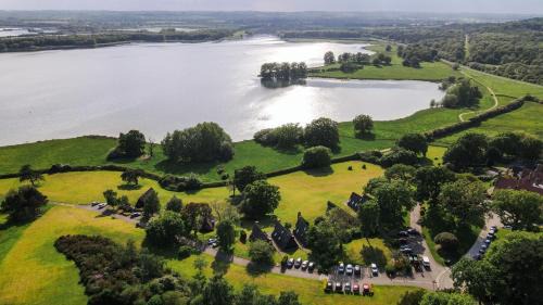 Barnsdale Cabin | Rutland Hall Lakeside Lodges