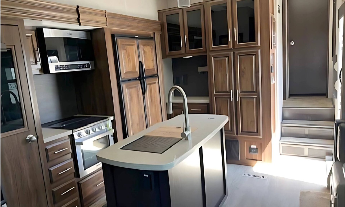Kenora Resort | RV 5 Rustic Charm w/Queen Bed with Forest Background