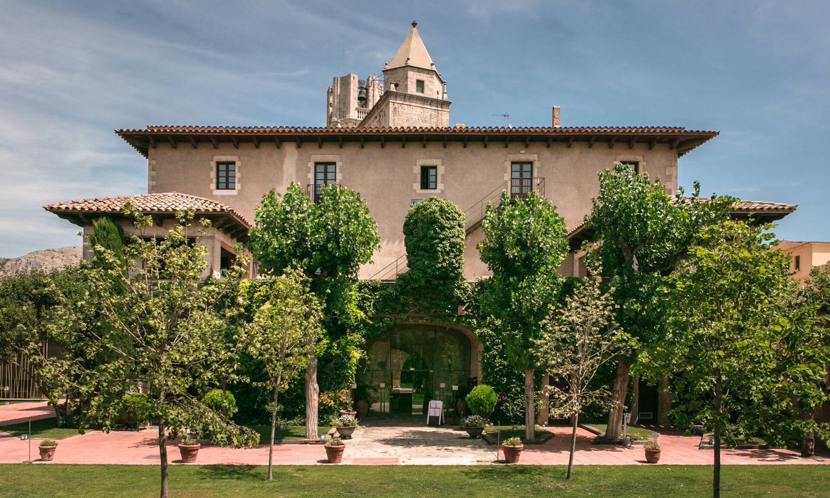 Torroella de Montgri Hotel | RVHotels Palau Lo Mirador