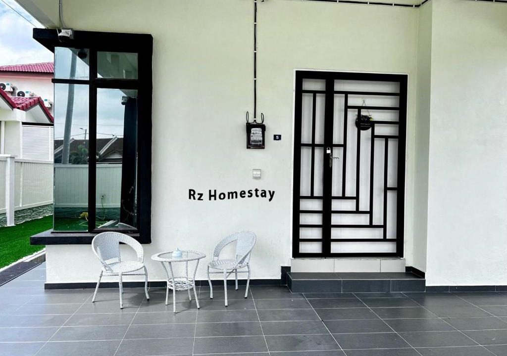 Bukit Rambai House | Rz Homestay