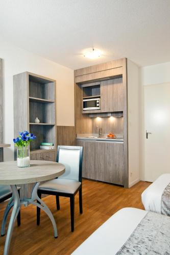 Reims Apartment | Séjours & Affaires Reims Clairmarais