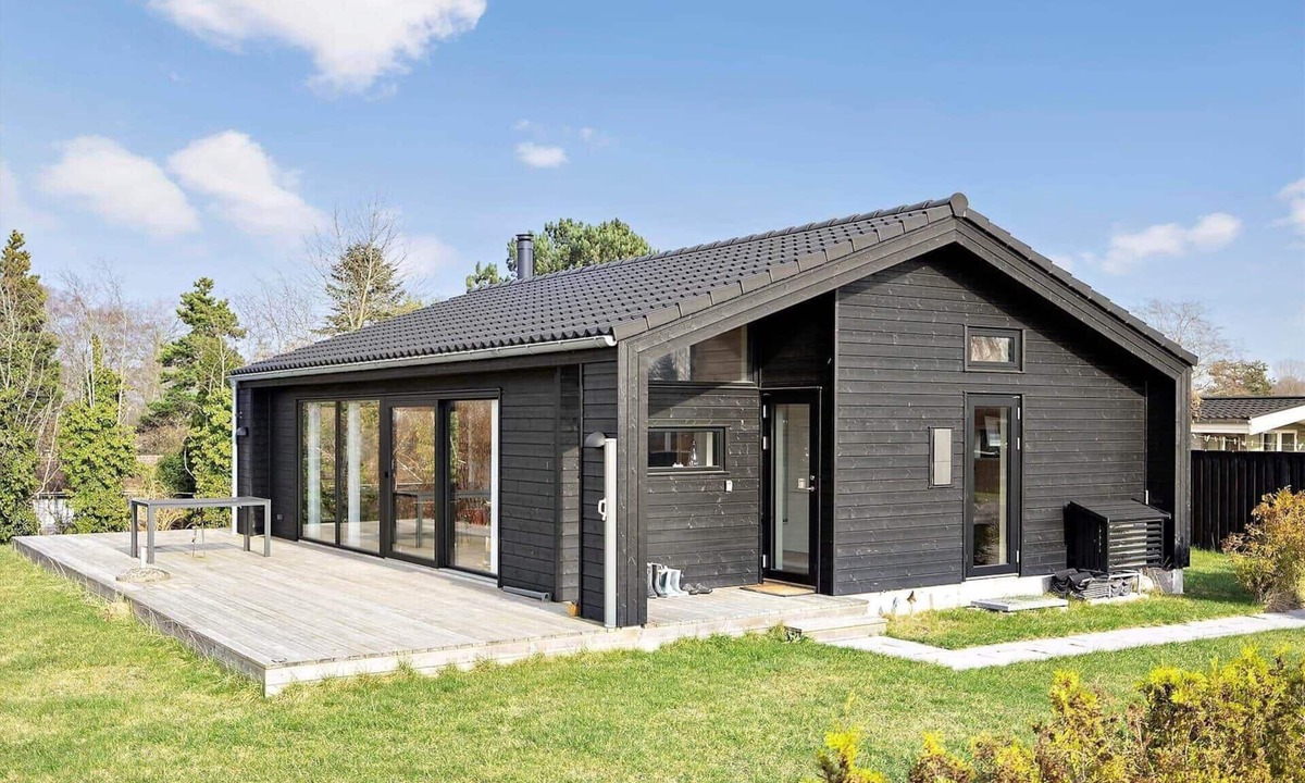 Strøby Ladeplads House | S749 Strøby - Nattergalevej 9