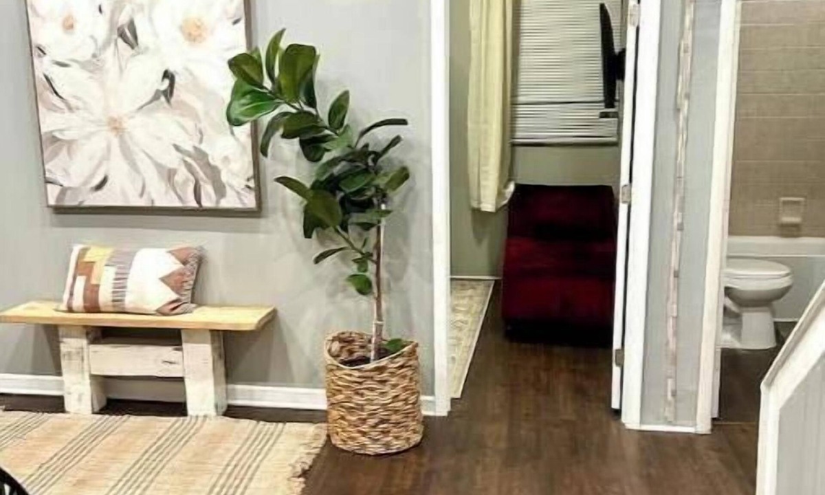 Glenwood House | Saadallah Cozy-ta