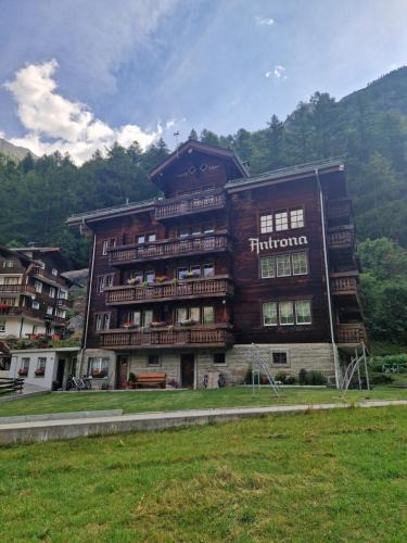 Saas Almagell Apartment | Saastal Apartments Haus Antrona