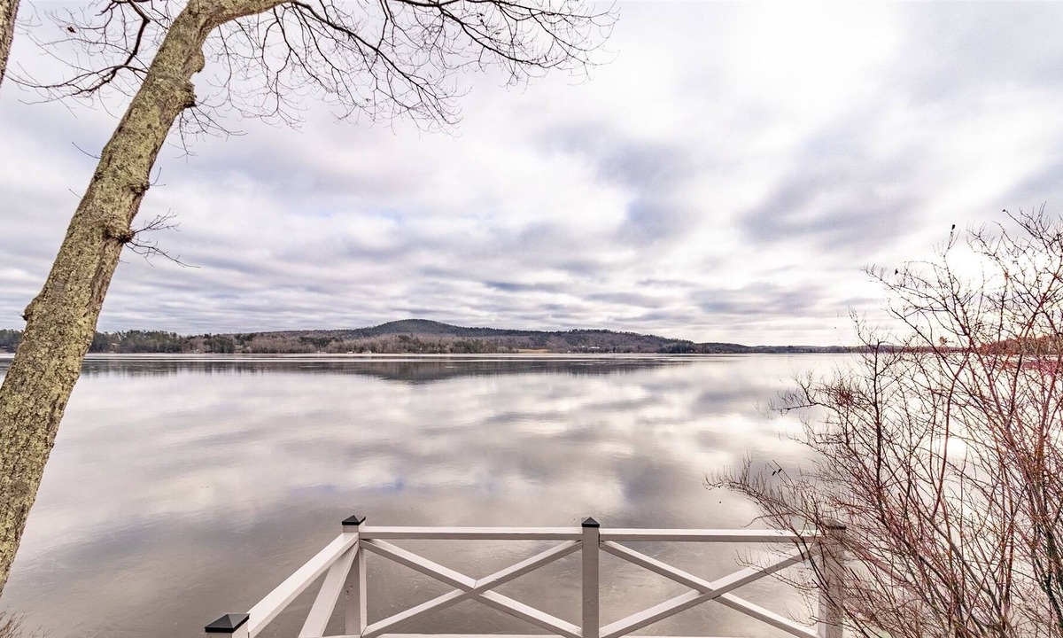 Greene Villa | Sabattus Lake Sleeps 5