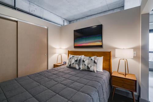 Warehouse District Apartment | Sable 606 - One Bedroom
