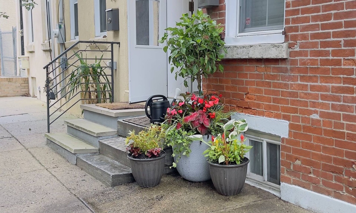 Fairmount House | Safety, popular location