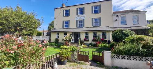 Combe Martin Bed & Breakfast | Saffron House