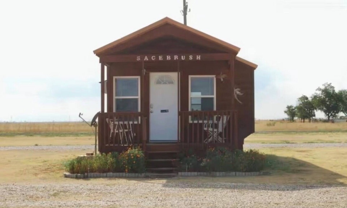 Silverton Cabin | Sagebrush Cabin I Cozy Getaway in Silverton, TX