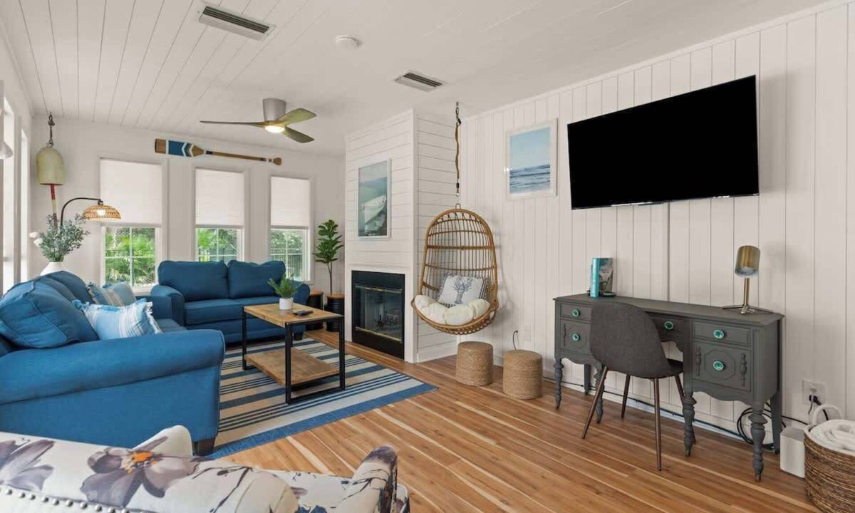 Jekyll Island House | Sail Away - Pet Friendly!