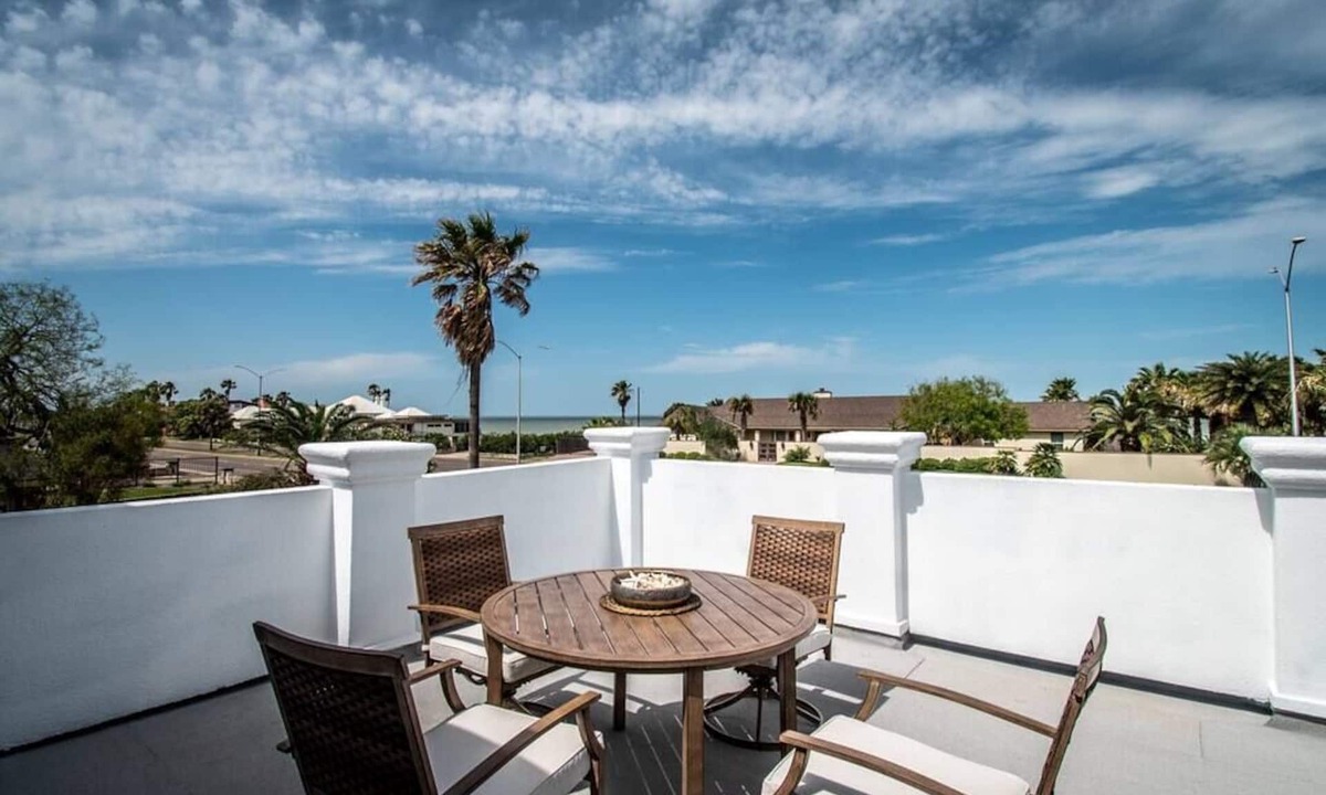 Bay Area House | Sail Away! Your Coastal Pool Oasis Awaits