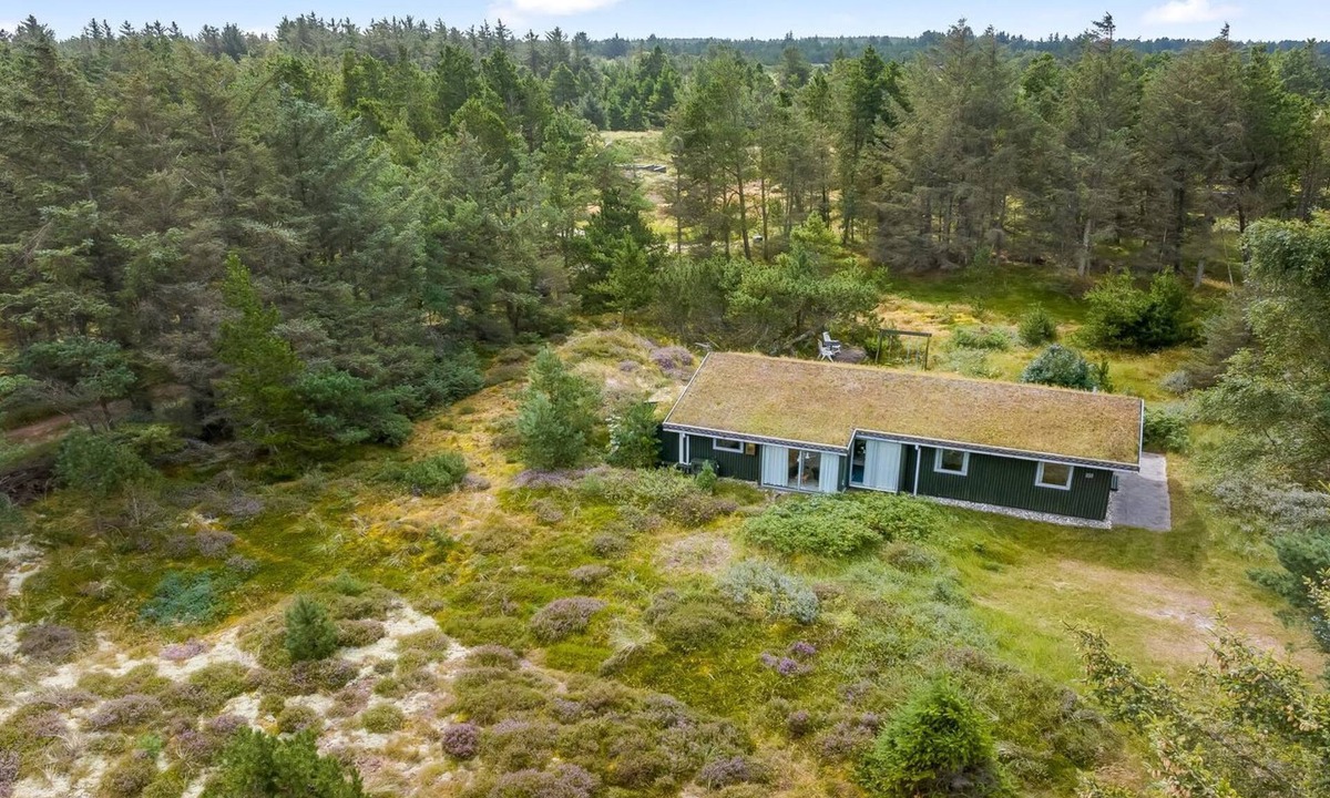 Rødhus House | "Saila" - 1.2km from the sea by Interhome