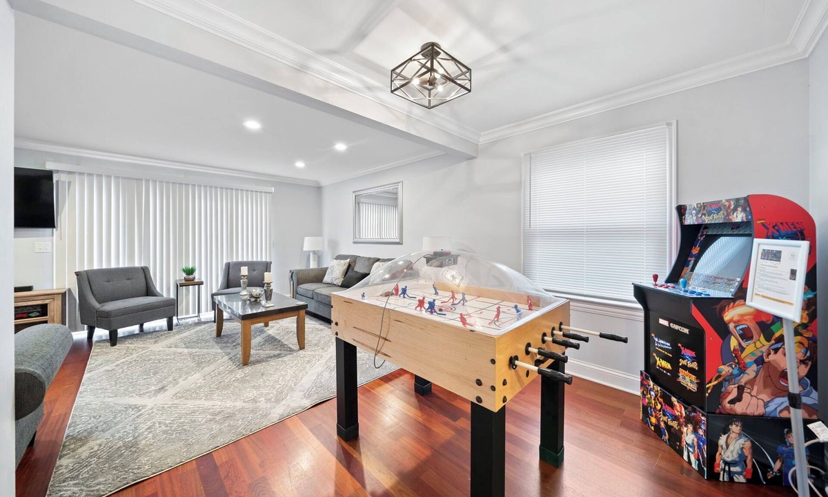 St. Charles House | Saint Charles Rental