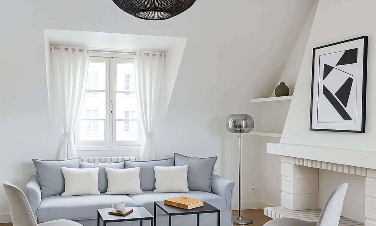 6th Arrondissement Apartment | Saint-Germain-des-Pres- Deluxe duplex for 5