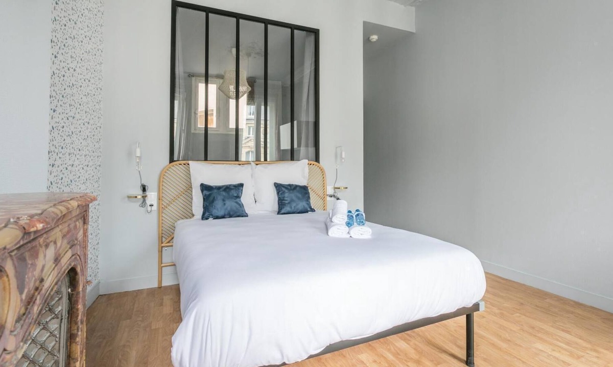 Madeleine Apartment | Saint-Lazare - Opéra : lovely flat for 4