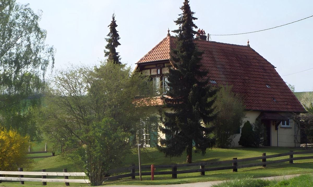 Schnersheim House | Saint Ulrich Cottage with Garden