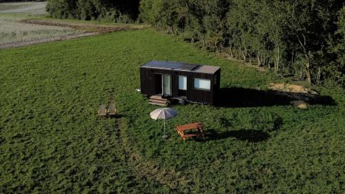 Saint-Mars-Vieux-Maisons Cabin | Sainte Colombe - Parcel Tiny House - Tiny House au coeur d'une ferme dans la Brie proche Paris MAE-6111