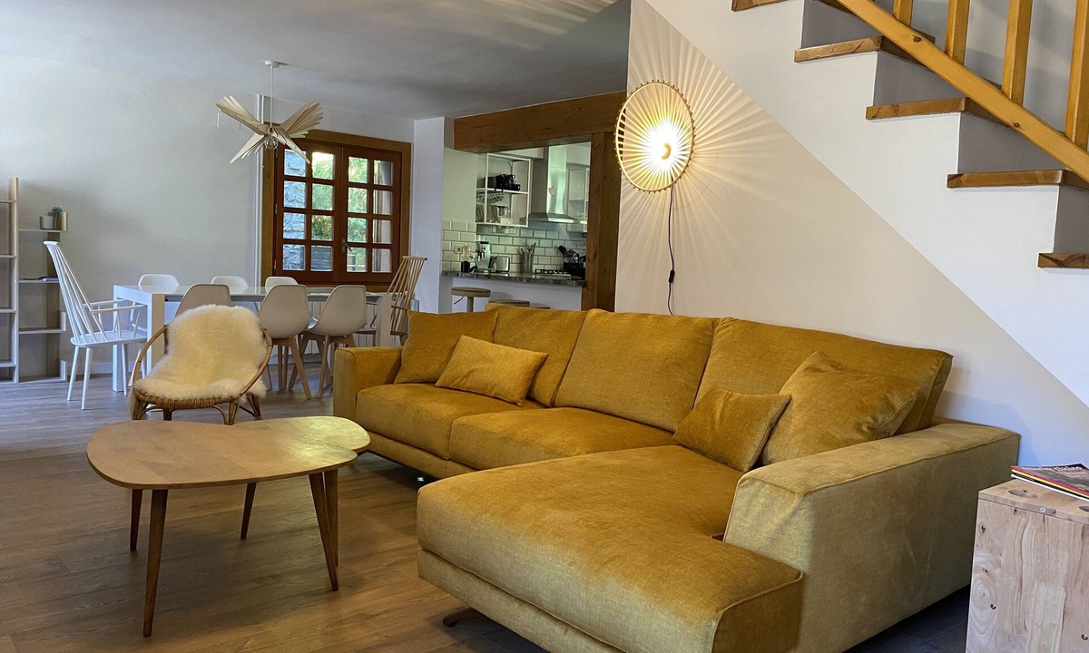 Tredos Ski Chalet | Salardu chalet sleeps 10 with garage