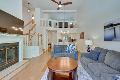 Salem House | Salem Vacation Rental w/Lake Keowee Access!