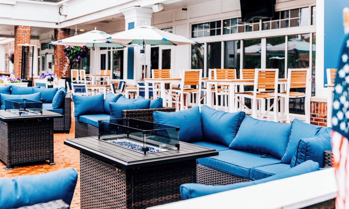 Salem Hotel | Salem Waterfront Hotel & Suites
