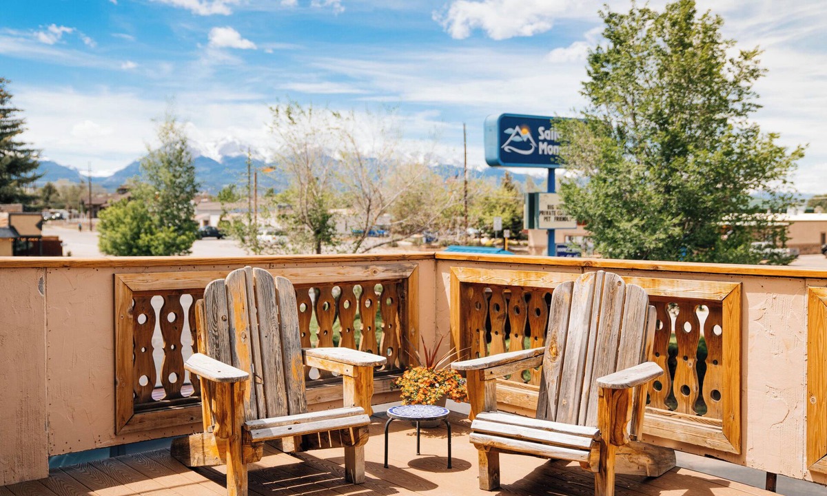 Salida Hotel | Salida Inn & Monarch Suites