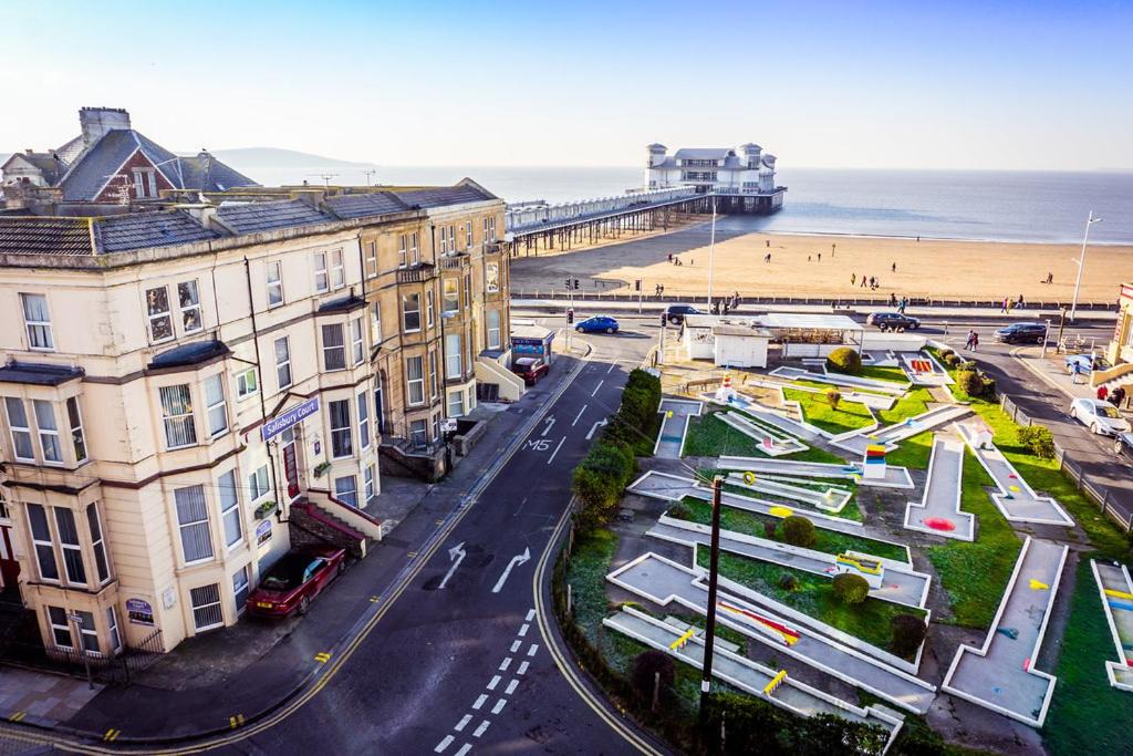 Weston-super-Mare Apartment | Salisbury Court