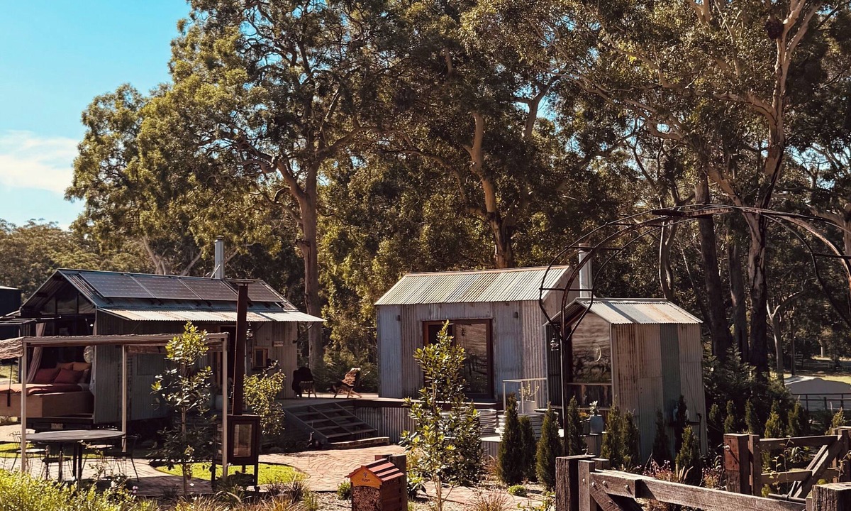 Bobs Farm Cabin | Sally The Skywatcher at B Farm