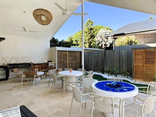 Horseshoe Bay Villa | Salt Ayres