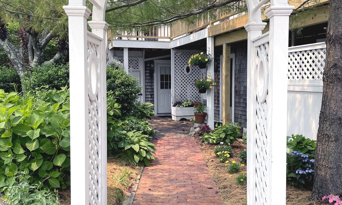 Provincetown Bed & Breakfast | Salt House Inn