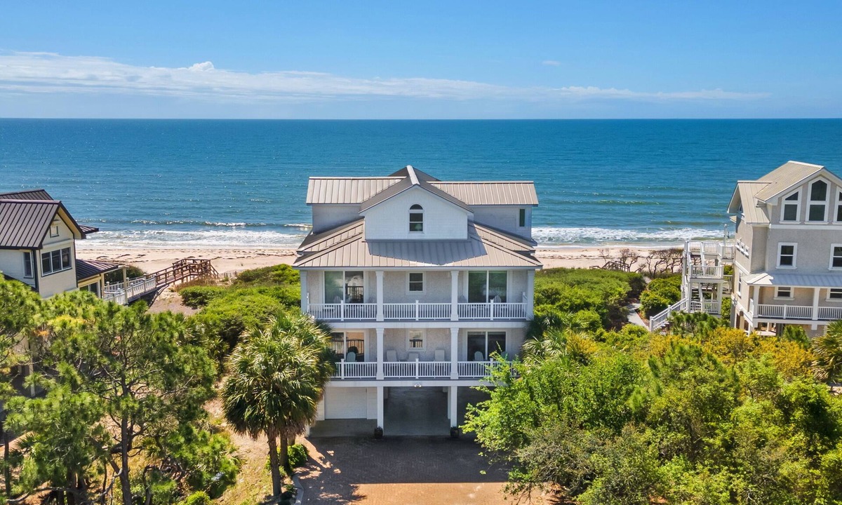 Plantation House | Salt Life: Expansive Beach Front Home, Private Pool, Pet Friendly