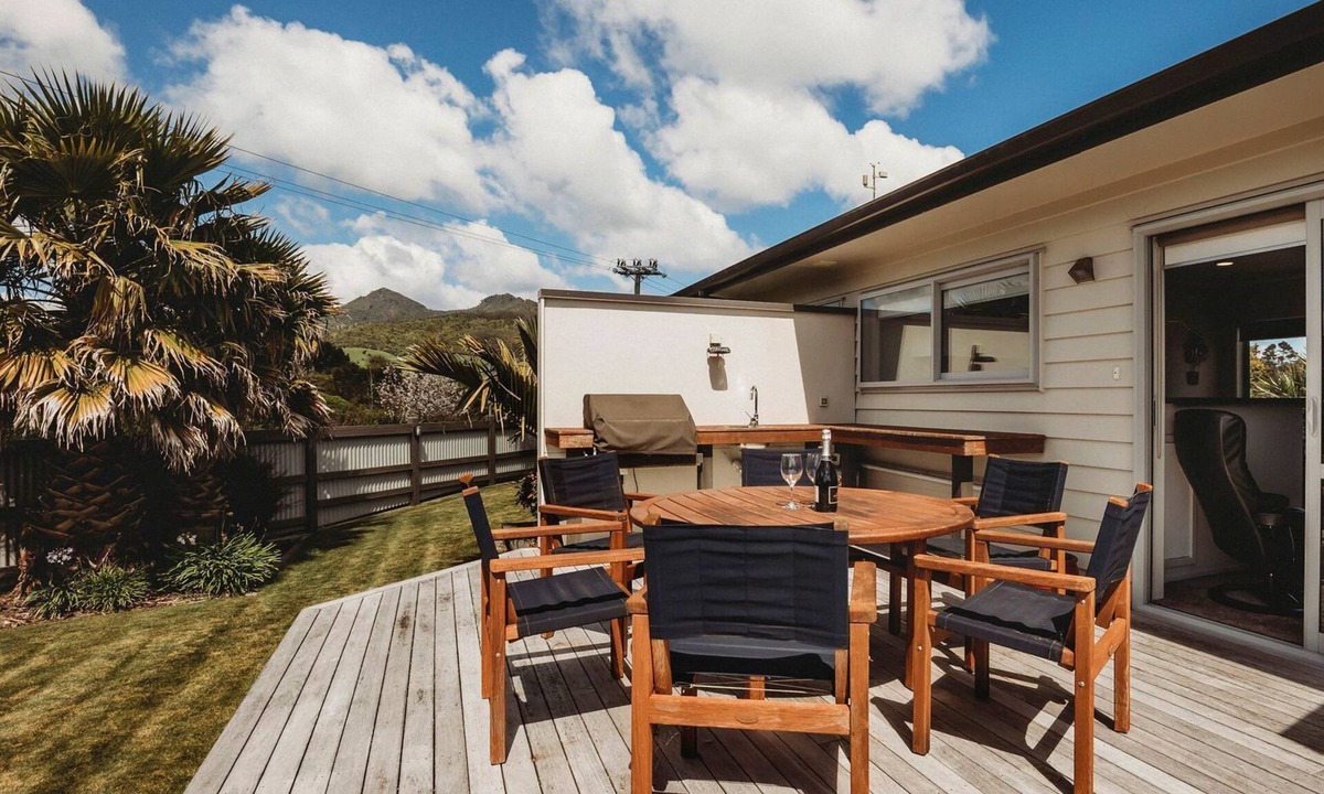 Oakura Villa | SALT LIFE OAKURA BEACH