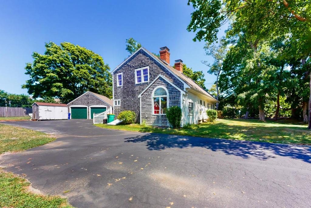 Sagamore Beach House | Saltbox Home