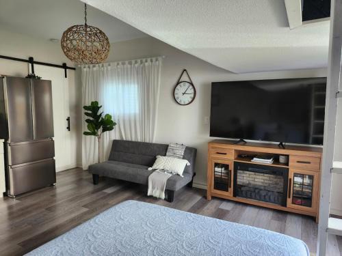 Tillamook Apartment | Saltline Studio