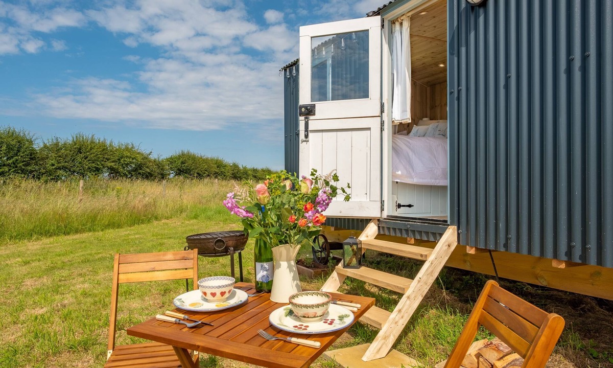 Wells-next-the-Sea Cabin | Saltmarsh Shepherds Hut