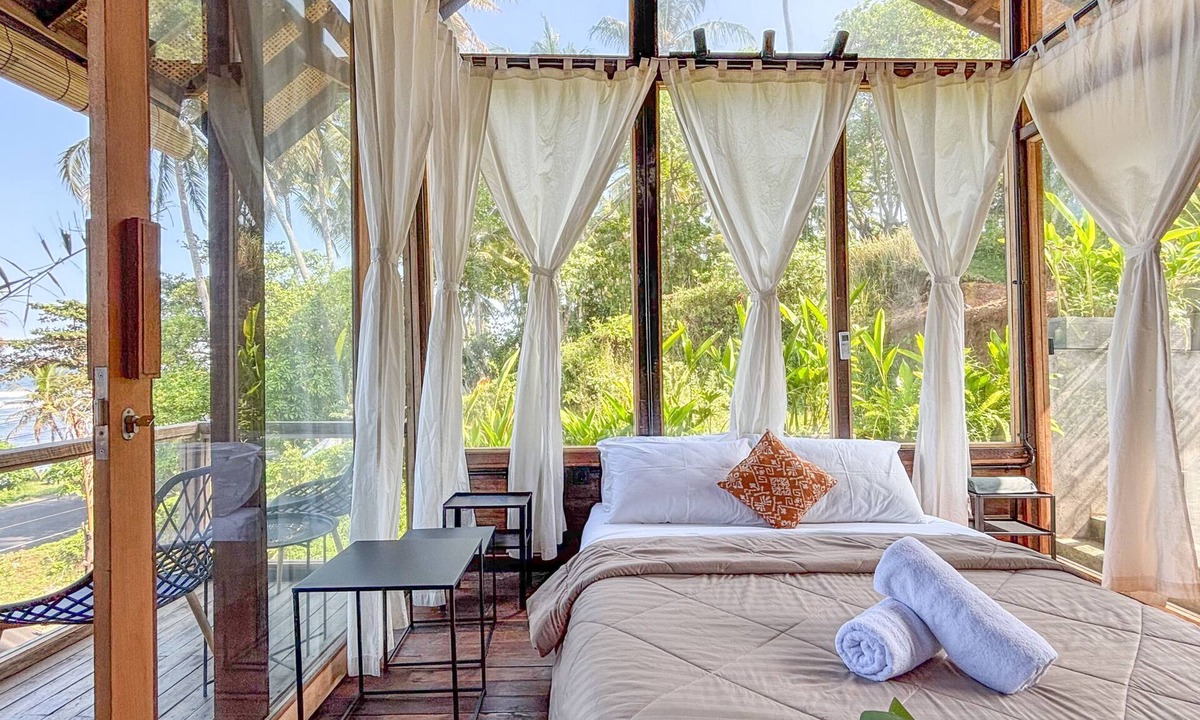 Suraberata Villa | Salty Cabin Sunset Views Yeh Leh Beach