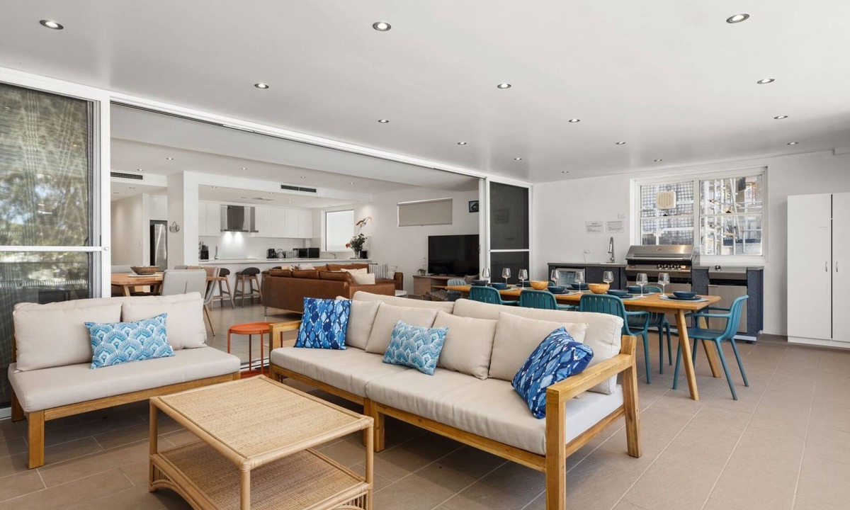 Huskisson Apartment | Salty Steves by Experience Jervis Bay