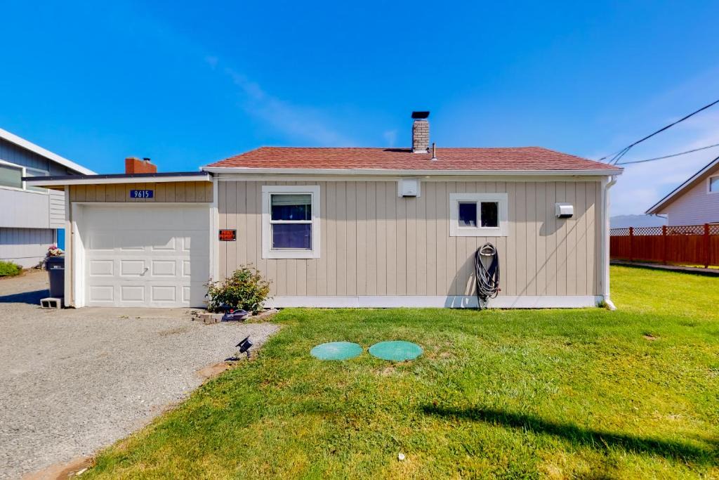 Bow House | Samish Bay Cottage