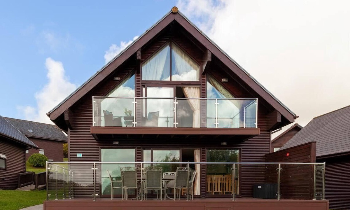 Winnard's Perch Ski Chalet | Samphire 30 on Retallack Resort