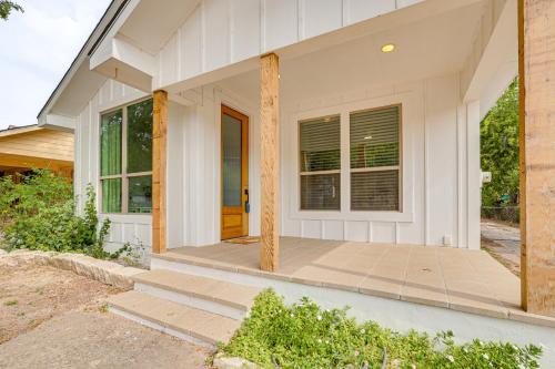 Eastside Promise Neighborhood House | San Antonio Summer Stay! Near River Walk, Zoo