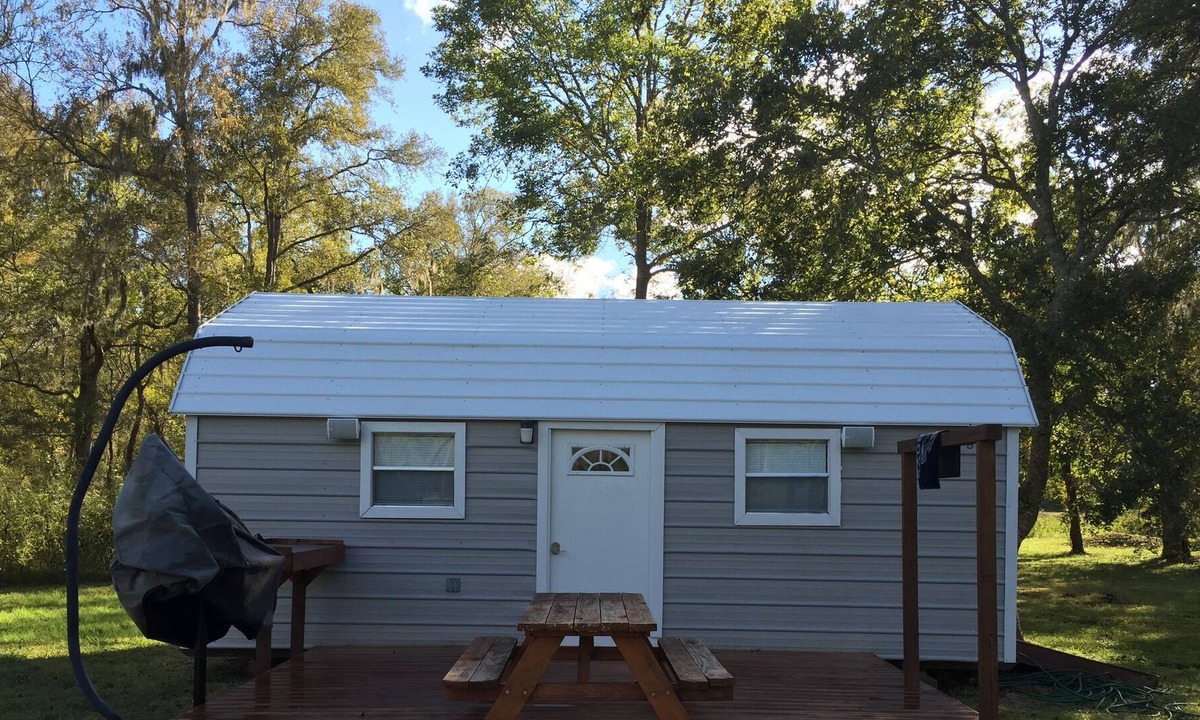 Needville Cabin | San Bernard River Cabin
