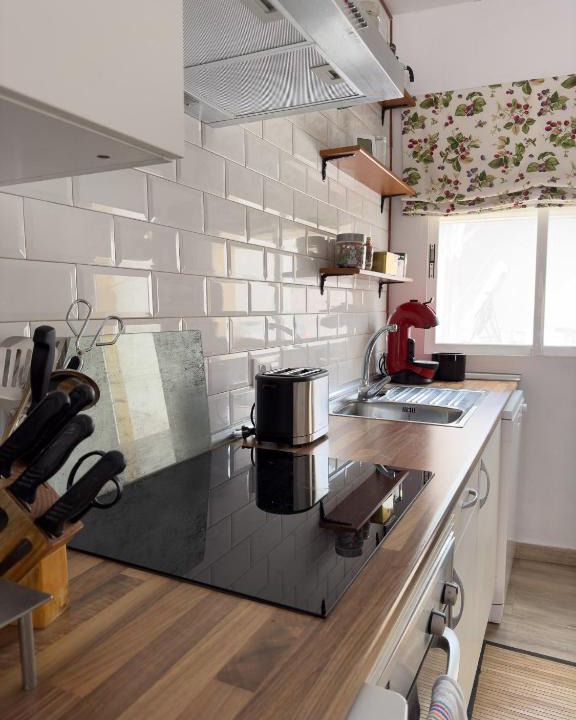 Miguelanez House | SAN ISIDRO