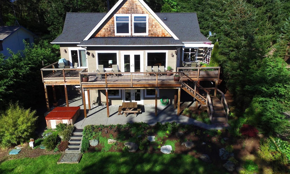 Anacortes House | San Juan Island Get-Away on Guemes Island With A Seven Minute Ferry Ride