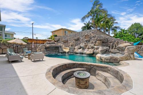 Northwest San Pedro House | San Pedro 5BR - Coastal Retreat by Colby & Conrad